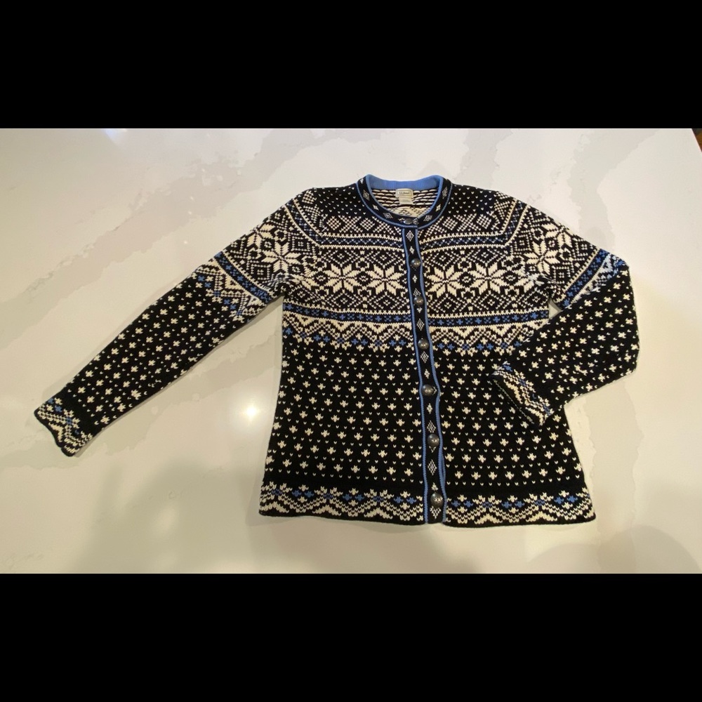 L.L. Bean Black and Blue Patterned Cardigan